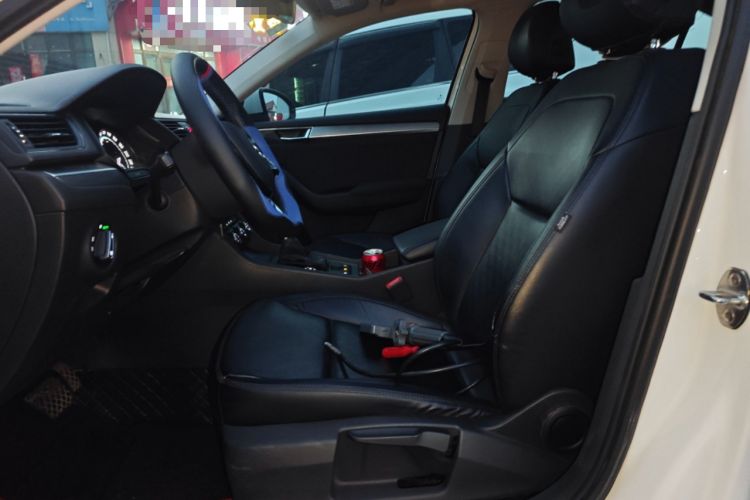 Used Skoda Superb 2019 TSI280 DSG Standard Edition Left Front Seat