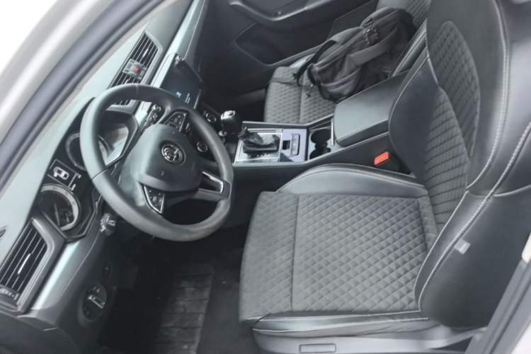 Used Skoda Superb 2019 TSI280 DSG Comfort Edition Left Front Seat