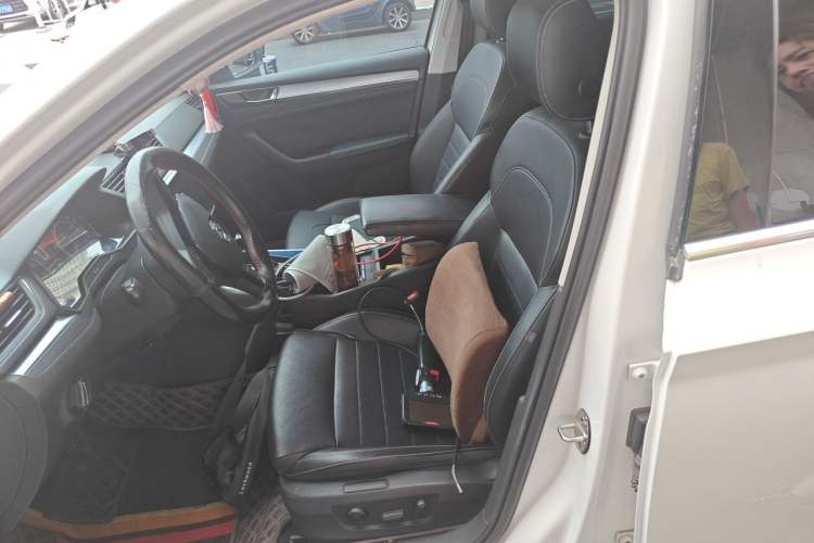 Used Skoda Superb 2019 Facelifted TSI280 DSG Comfort Edition Left Front Seat