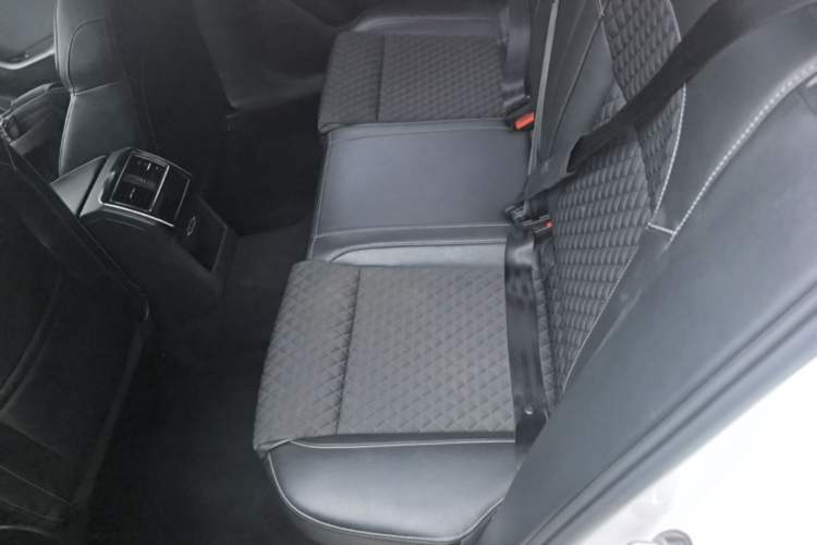 Used Skoda Superb 2019 TSI280 DSG Comfort Edition Left Rear Seat