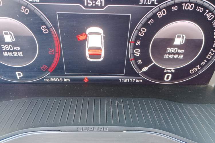 Used Skoda Superb 2019 Restyled TSI330 DSG Comfort Edition Odometer Close Up