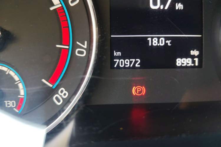 Used Skoda Superb 2019 TSI280 DSG Comfort Edition Odometer Close Up