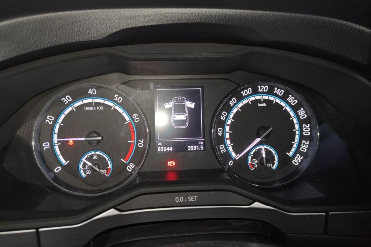 Used Skoda Superb 2019 TSI280 DSG Comfort Edition Odometer Close Up