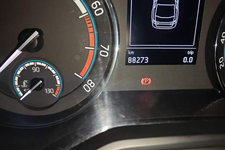 Used Skoda Superb 2019 TSI280 DSG Standard Edition Odometer Close Up
