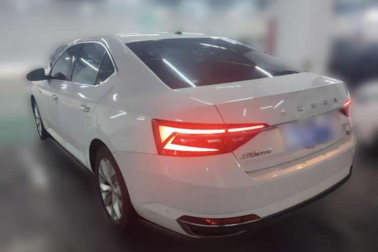 Used Skoda Superb 2019 Restyled TSI330 DSG Comfort Edition Rear Left 45 Deg