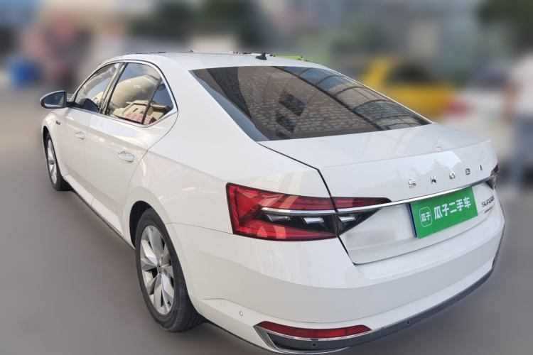 Used Skoda Superb 2019 Restyled TSI330 DSG Comfort Edition Rear Left 45 Deg