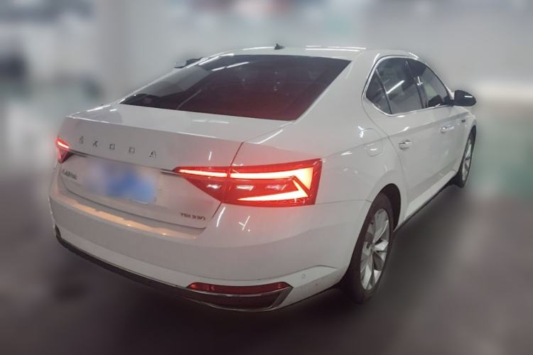 Used Skoda Superb 2019 Restyled TSI330 DSG Comfort Edition Rear Right 45 Deg