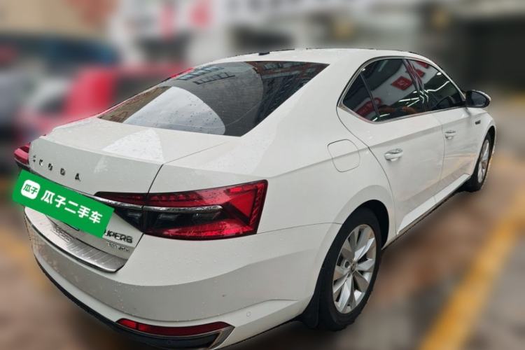 Used Skoda Superb 2019 Facelifted TSI280 DSG Comfort Edition Rear Right 45 Deg