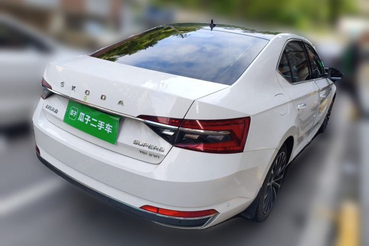 Used Skoda Superb 2019 Restyled TSI330 DSG Comfort Edition Rear Right 45 Deg