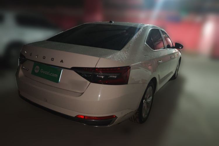 Used Skoda Superb 2019 Restyled TSI330 DSG Comfort Edition Rear Right 45 Deg