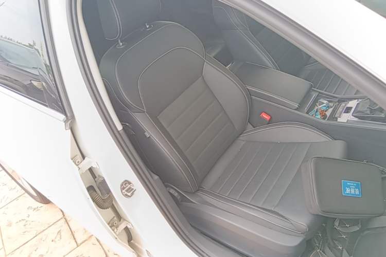 Used Skoda Superb 2019 TSI280 DSG Comfort Edition Right Front Seat