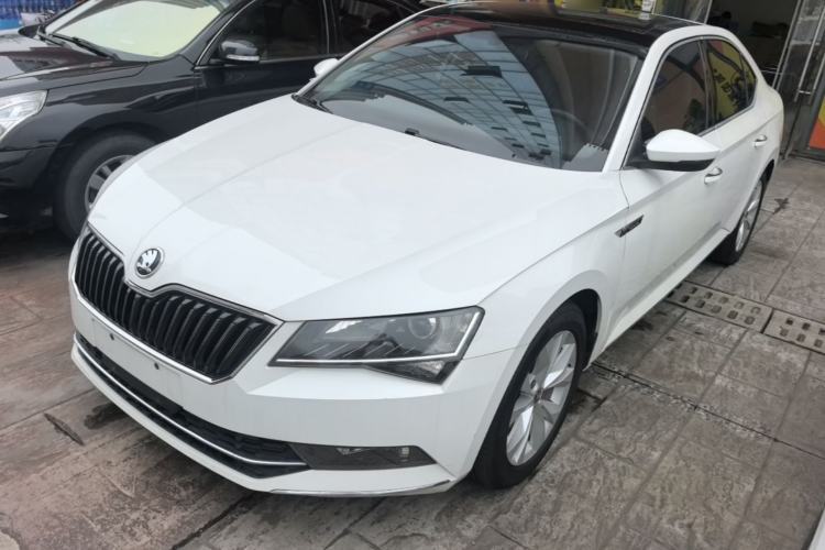 Used Skoda Superb 2019 TSI280 DSG Comfort Edition Guazi used car, China used car export, Used car for sale, Used cars, Cheapest cars for sale
