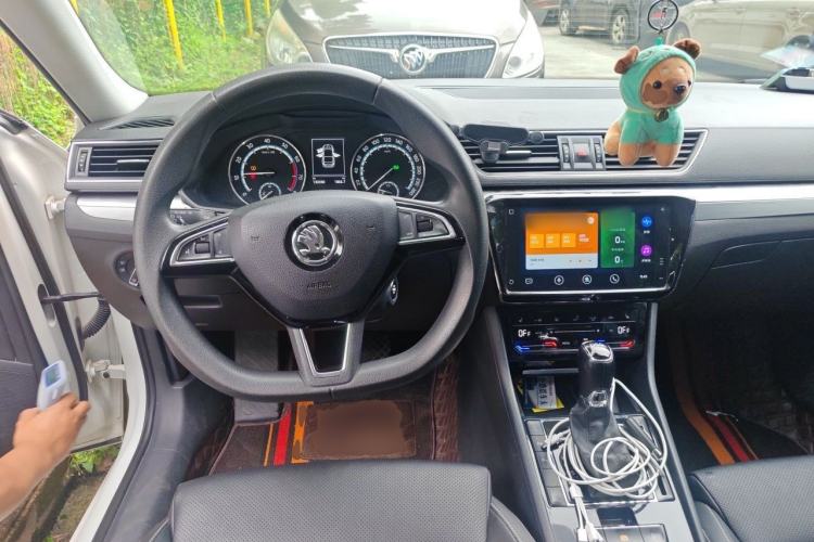 Used Skoda Superb 2019 TSI280 DSG Comfort Edition Steering Wheel