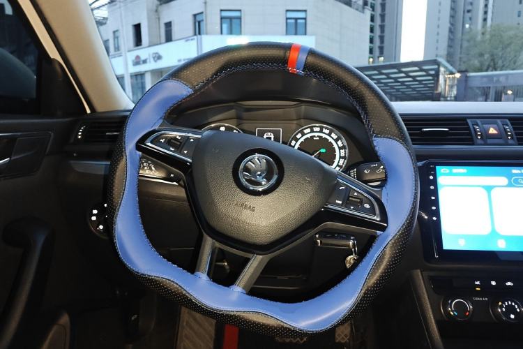 Used Skoda Superb 2019 TSI280 DSG Standard Edition Steering Wheel