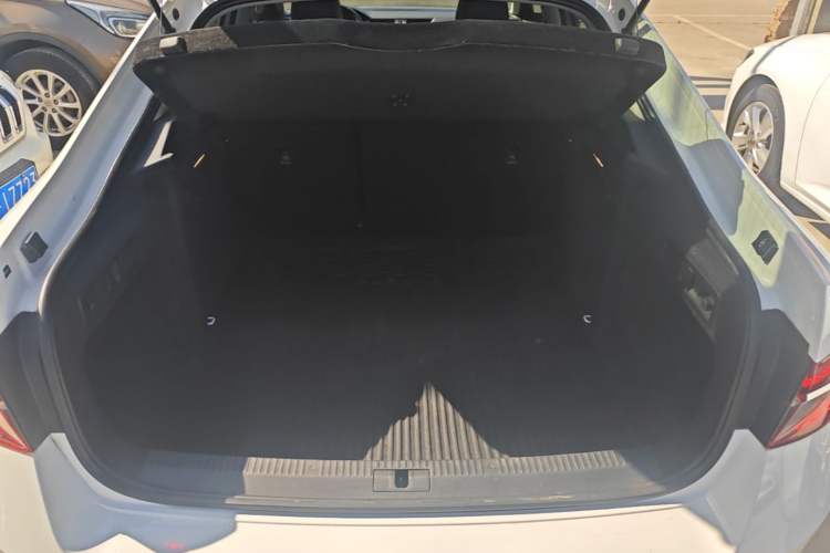 Used Skoda Superb 2019 Restyled TSI330 DSG Comfort Edition Trunk