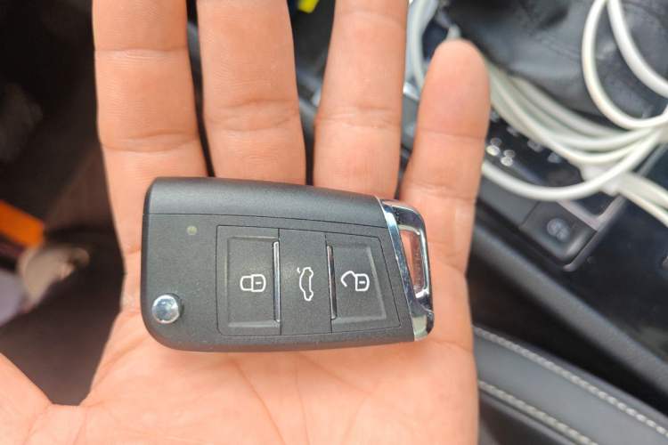 Used Skoda Superb 2019 TSI280 DSG Comfort Edition Vehicle Key
