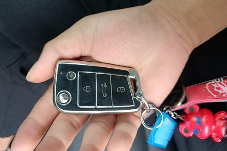 Used Skoda Superb 2019 TSI280 DSG Comfort Edition Vehicle Key