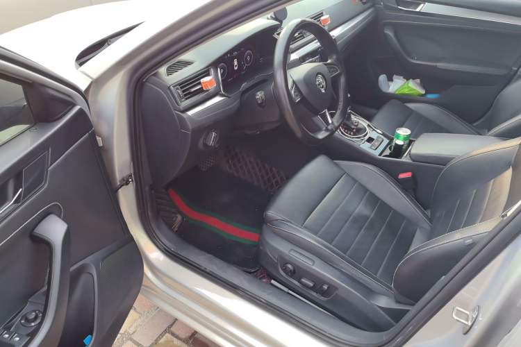 Used Skoda Superb 2019 Restyled TSI330 DSG Comfort Edition Driver Seat