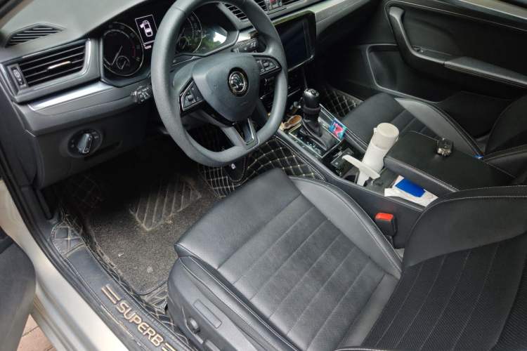 Used Skoda Superb 2019 TSI280 DSG Comfort Edition Driver Seat