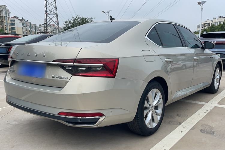 Used Skoda Superb 2019 TSI280 DSG Comfort Edition Exterior 5