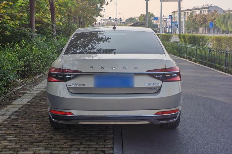 Used Skoda Superb 2019 Facelifted TSI280 DSG Comfort Edition Exterior 8