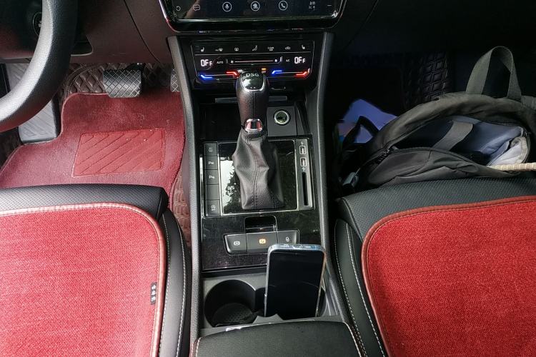 Used Skoda Superb 2019 Facelifted TSI280 DSG Comfort Edition Gear Lever