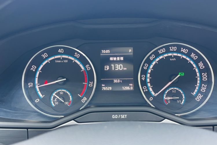 Used Skoda Superb 2019 TSI280 DSG Comfort Edition Odometer Close Up