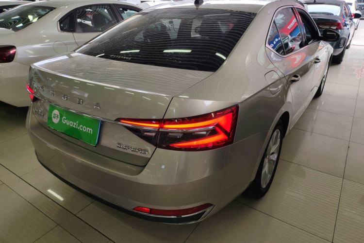 Used Skoda Superb 2019 Facelifted TSI280 DSG Comfort Edition Rear Right 45 Deg