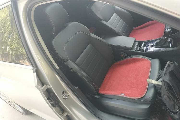 Used Skoda Superb 2019 Facelifted TSI280 DSG Comfort Edition Right Front Seat