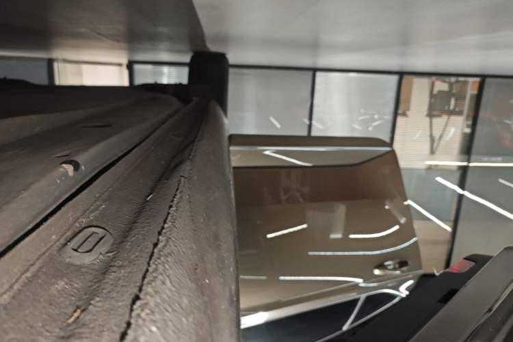 Used Skoda Superb 2019 TSI280 DSG Comfort Edition Right Side Sill