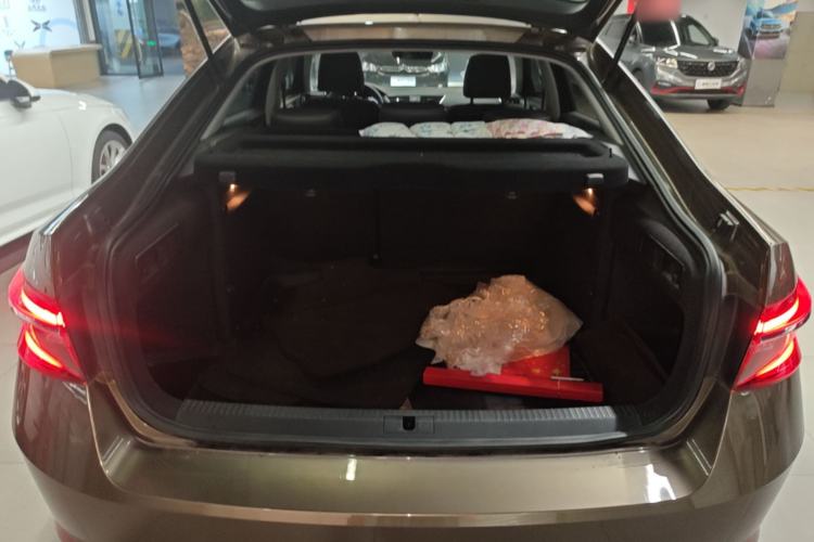 Used Skoda Superb 2019 TSI280 DSG Comfort Edition Trunk
