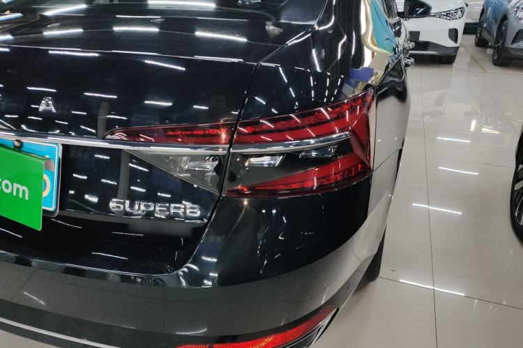 Used Skoda Superb 2021 TSI330 DSG Comfort Edition Exterior 1