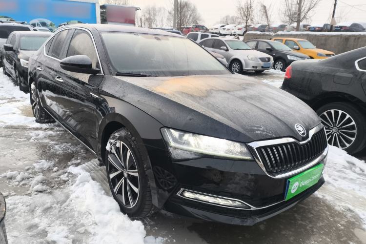 Used Skoda Superb 2021 TSI330 DSG Luxury Edition Exterior 2