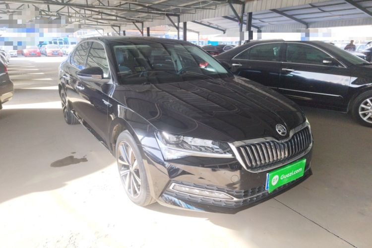 Used Skoda Superb 2021 TSI330 DSG Comfort Edition Front Right 45 Deg
