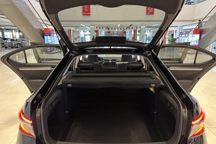 Used Skoda Superb 2021 TSI330 DSG Comfort Edition Trunk