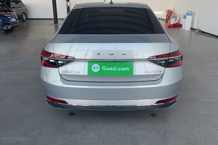 Used Skoda Superb 2021 TSI330 DSG Comfort Edition Exterior 4