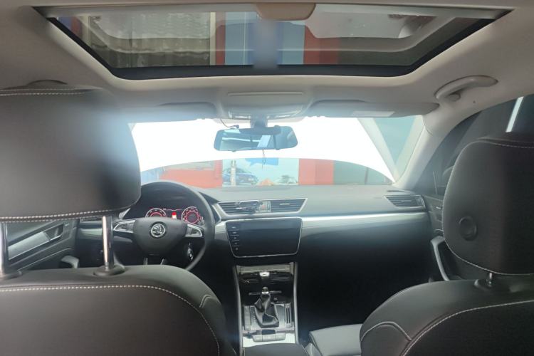 Used Skoda Superb 2021 TSI330 DSG Comfort Edition Headliner