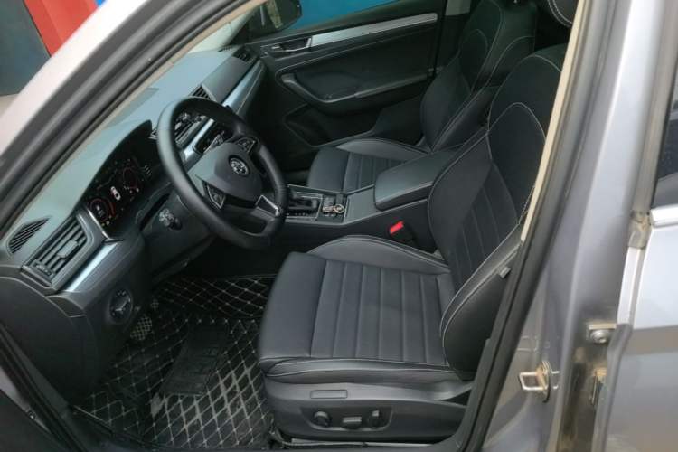 Used Skoda Superb 2021 TSI330 DSG Comfort Edition Left Front Seat