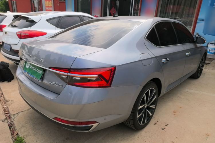 Used Skoda Superb 2021 TSI330 DSG Comfort Edition Rear Right 45 Deg