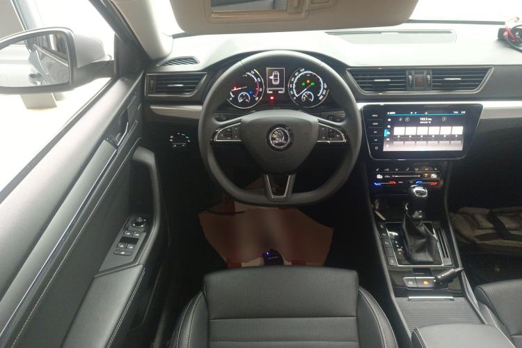 Used Skoda Superb 2021 TSI280 DSG Comfort Edition Steering Wheel