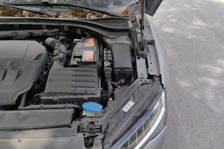 Used Skoda Superb 2021 TSI330 DSG Comfort Edition Engine Bay Left