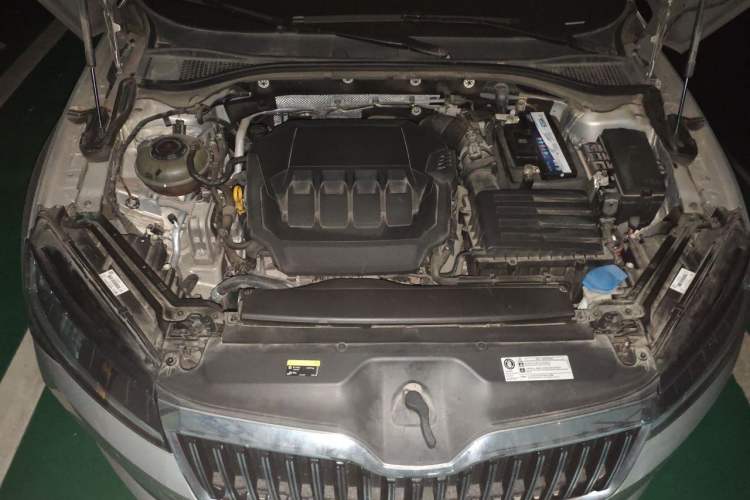 Used Skoda Superb 2021 TSI330 DSG Comfort Edition Engine Bay