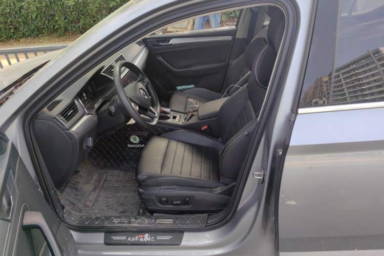 Used Skoda Superb 2021 TSI330 DSG Comfort Edition Left Front Seat