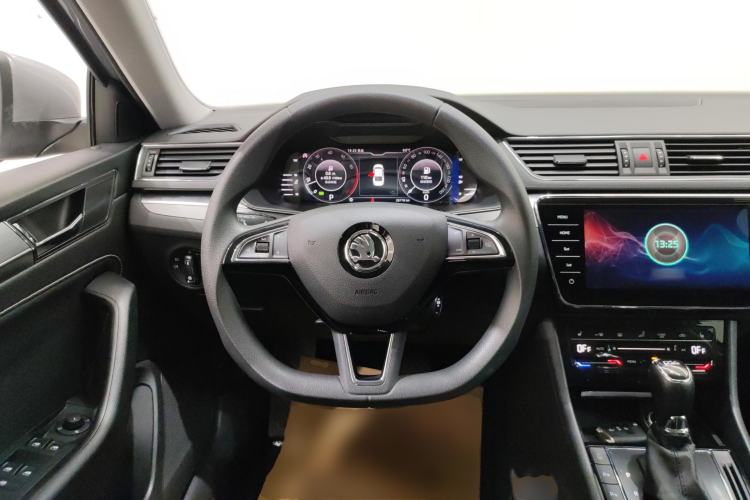 Used Skoda Superb 2021 TSI330 DSG Comfort Edition Steering Wheel