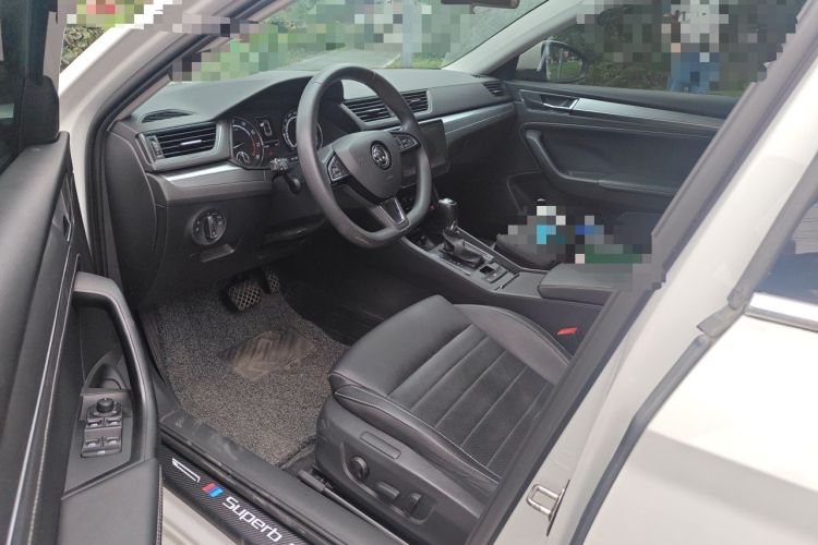 Used Skoda Superb 2021 TSI280 DSG Comfort Edition Driver Seat