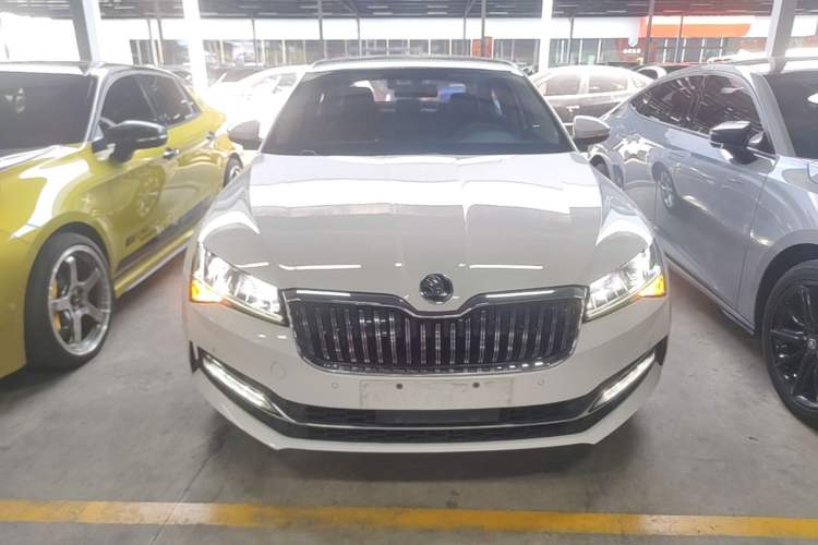 Used Skoda Superb 2021 TSI280 DSG Comfort Edition Front