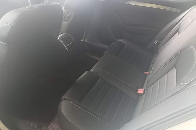 Used Skoda Superb 2021 TSI330 DSG Comfort Edition Left Rear Seat
