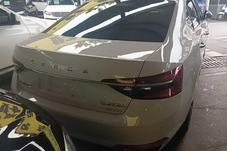 Used Skoda Superb 2021 TSI330 DSG Comfort Edition Rear