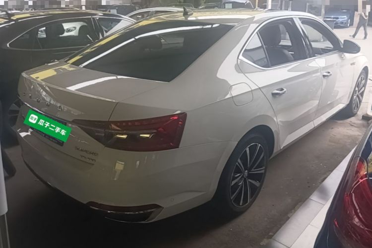 Used Skoda Superb 2021 TSI330 DSG Comfort Edition Rear Right 45 Deg