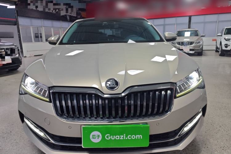 Used Skoda Superb 2021 TSI330 DSG Comfort Edition Exterior 1